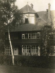 HausNiemannBadFlinsberg1929copy